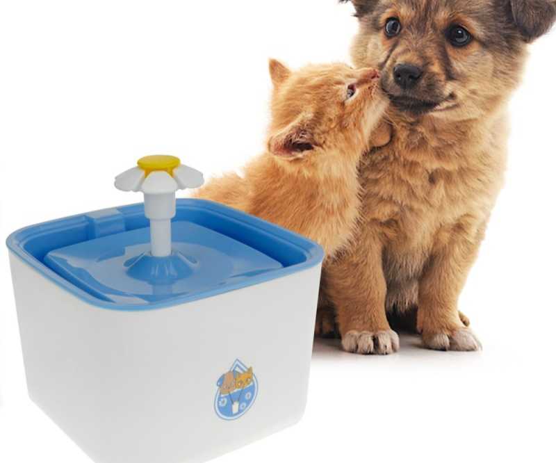 FUENTE DE AGUA PARA GATOS O PERROS